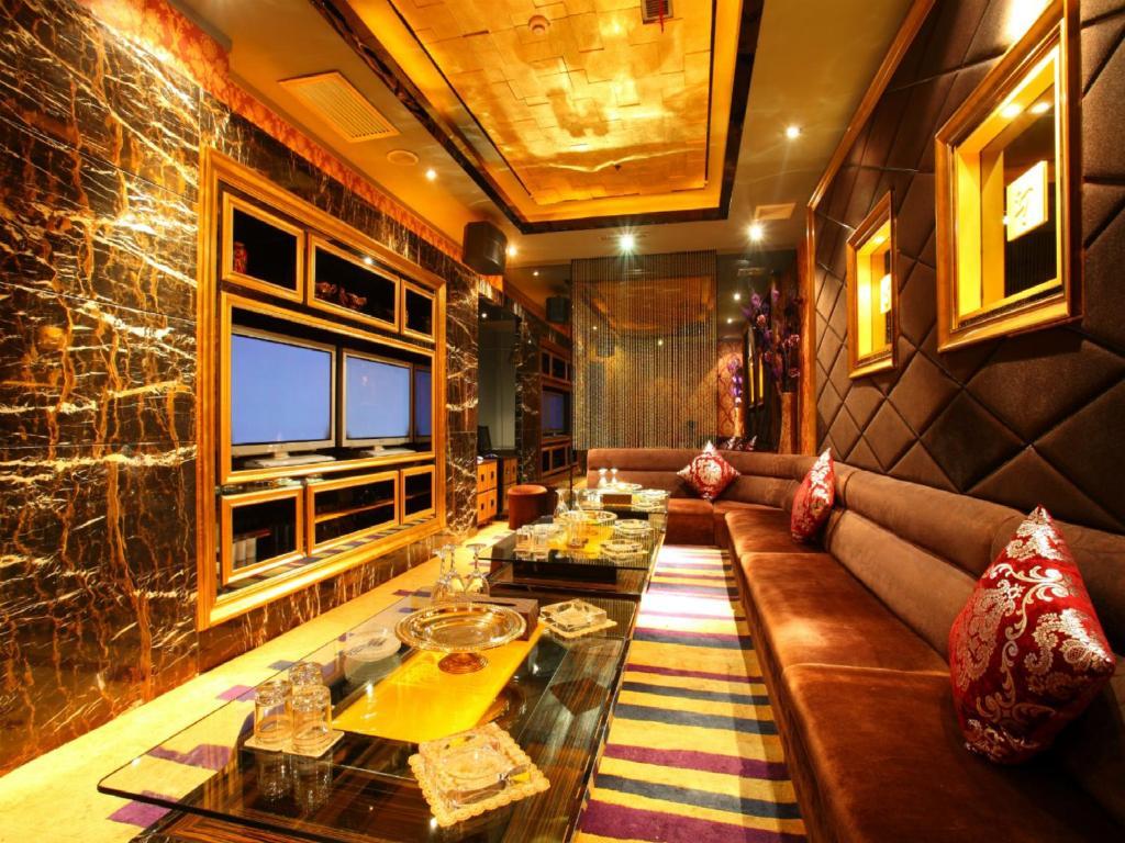 Beijing King Wing Hot Spring Hotel Pequim Exterior foto