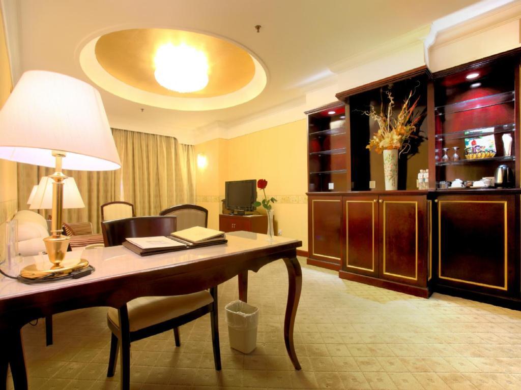 Beijing King Wing Hot Spring Hotel Pequim Quarto foto